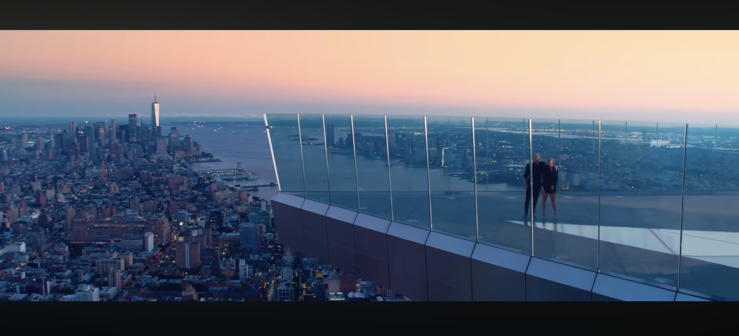 A screenshot from the official music video ‘Pa ti’ by Jennifer Lopez [JLo] and Maluma