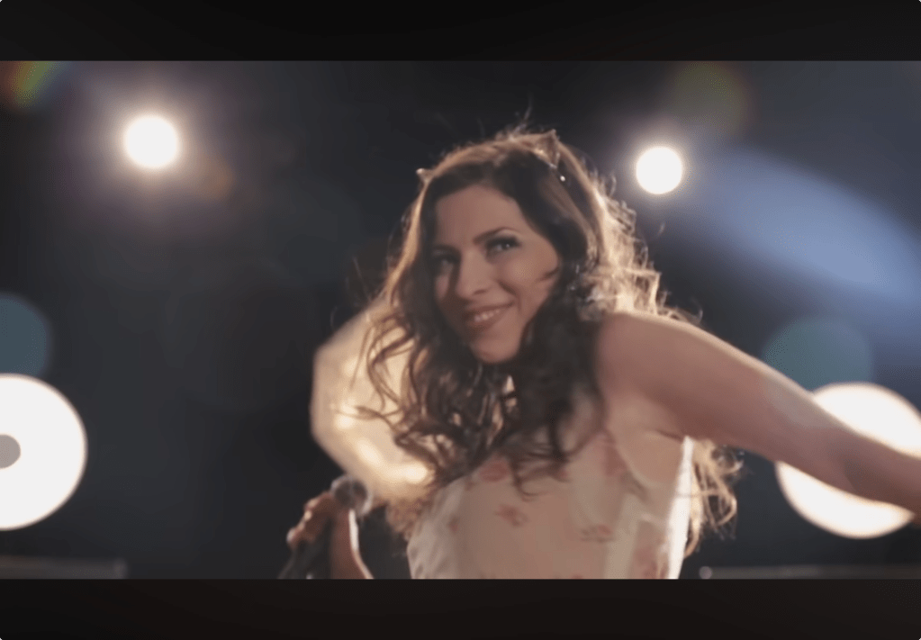 Suerte – Paty Cantú | Spanish Lyrics Translation + Meaning (Toxic Love, Fresh Start&nbsp;Energy)