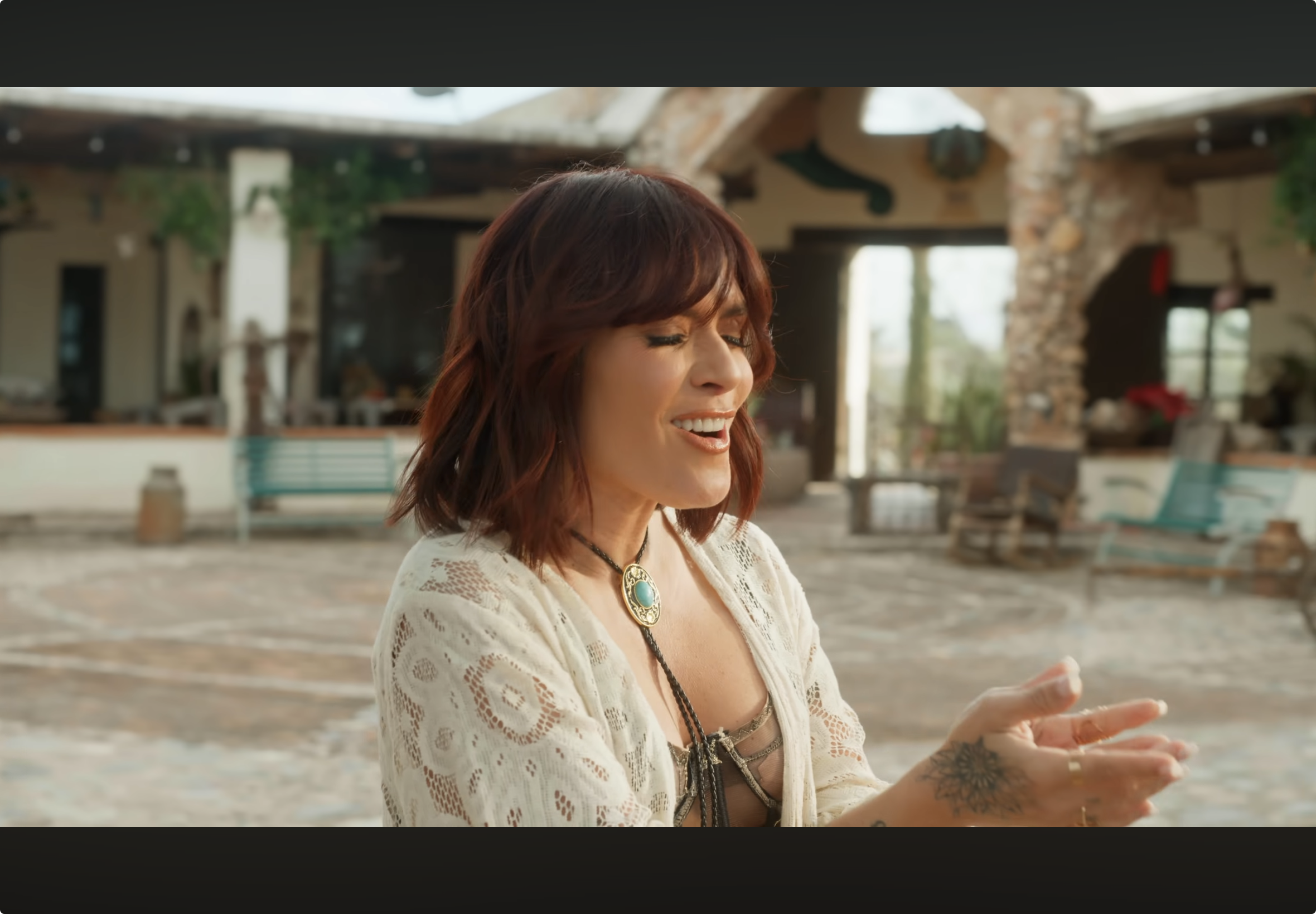 TE LO AGRADEZCO by Kany García, Carín León Lyrics Translation | Learn Spanish Through Heartbreak, Healing & Letting Go